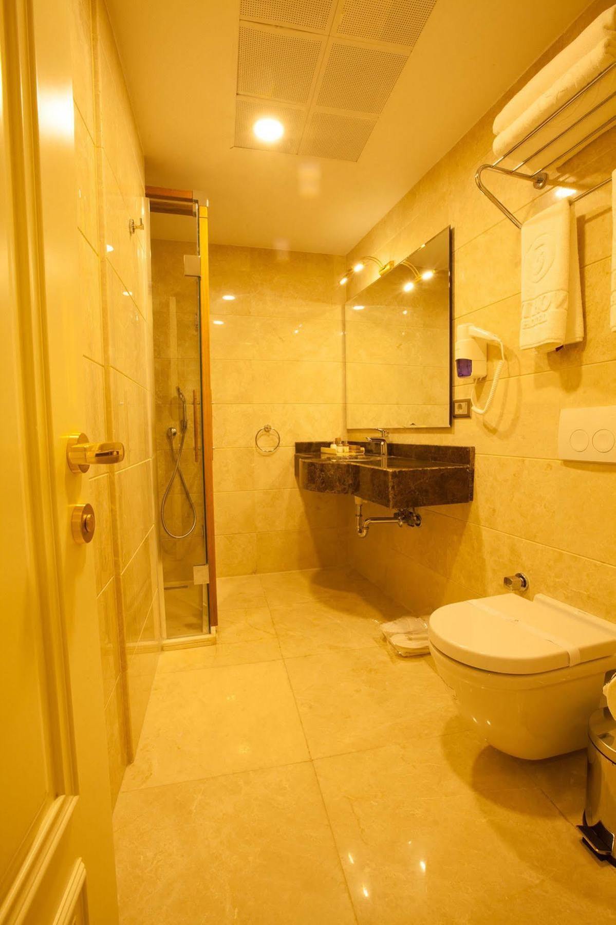 Beethoven Hotel - Special Category Stambuł Zewnętrze zdjęcie